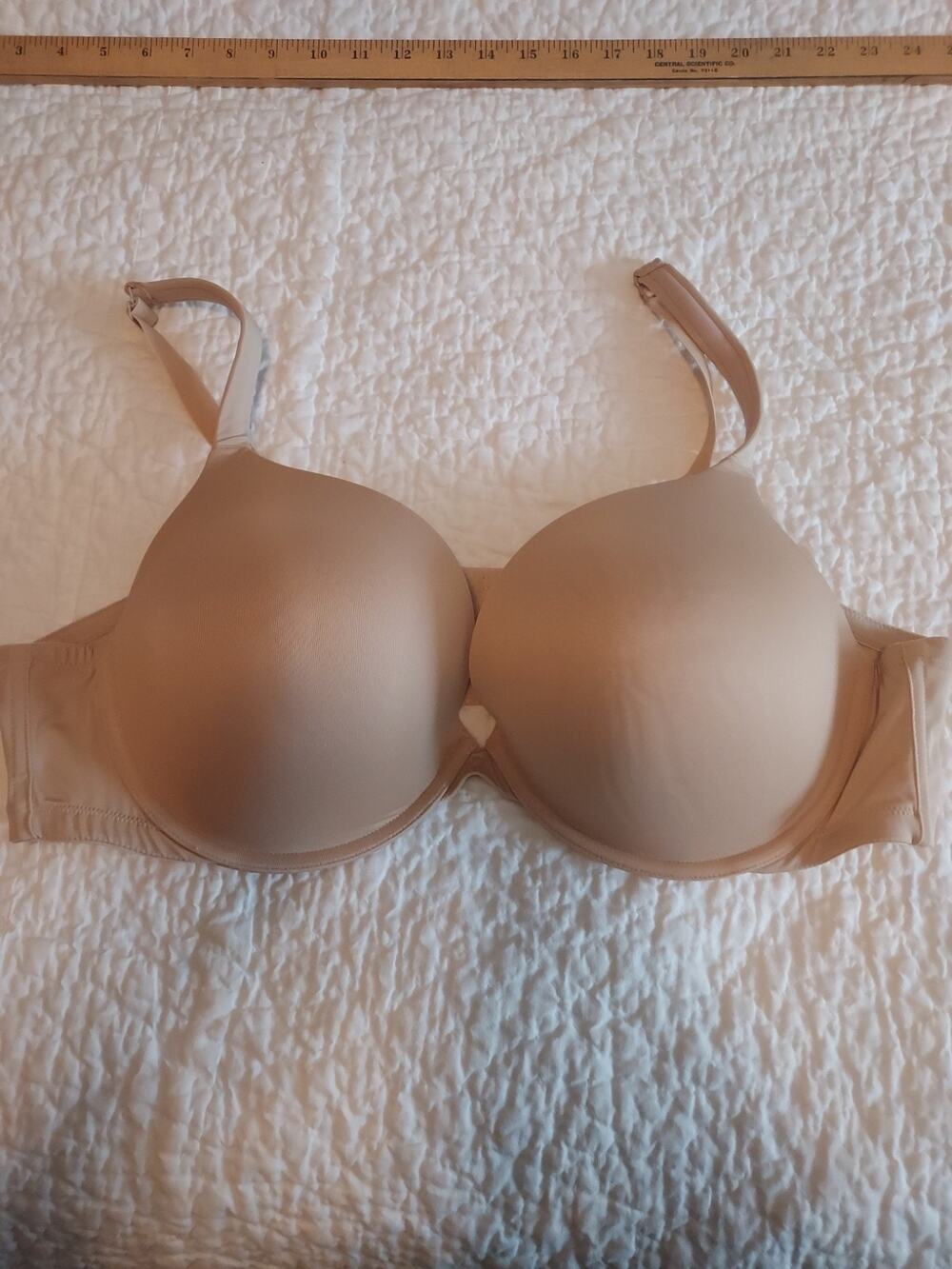 Cacique bra size 46C beige Boost Plunge Underwire EUC Beige full figure adjustab